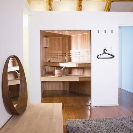 Nest Bed & Breakfast