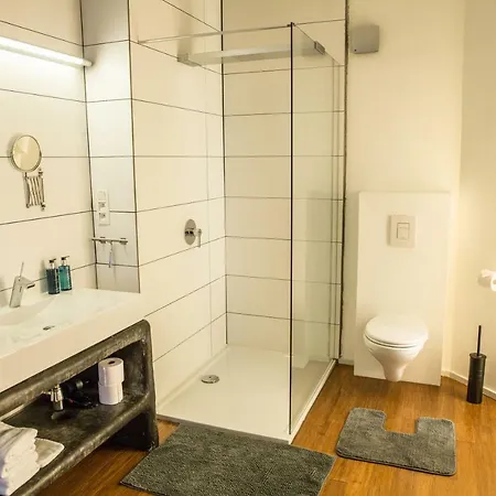 Bed & Breakfast Nest 2*