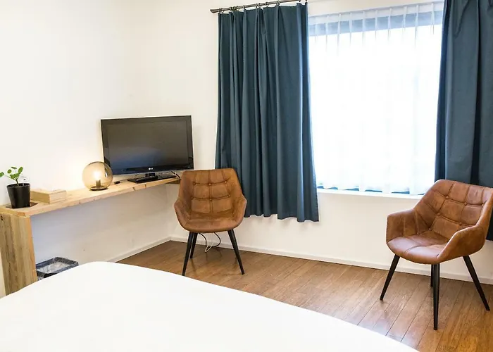 Bed & Breakfast Nest