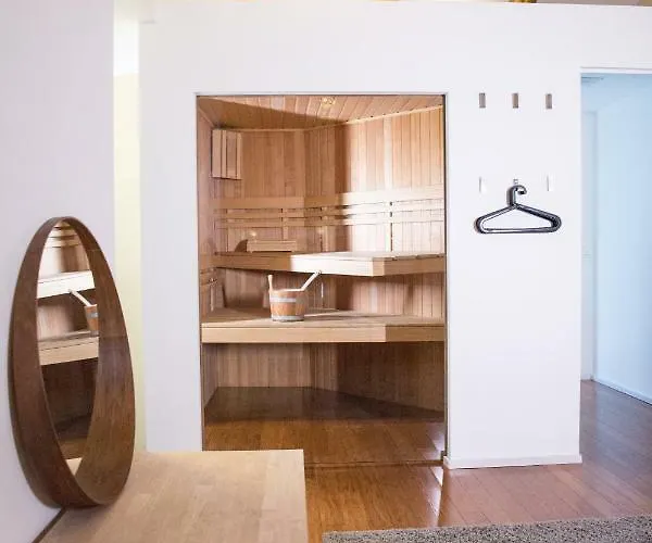 Nest Bed & Breakfast